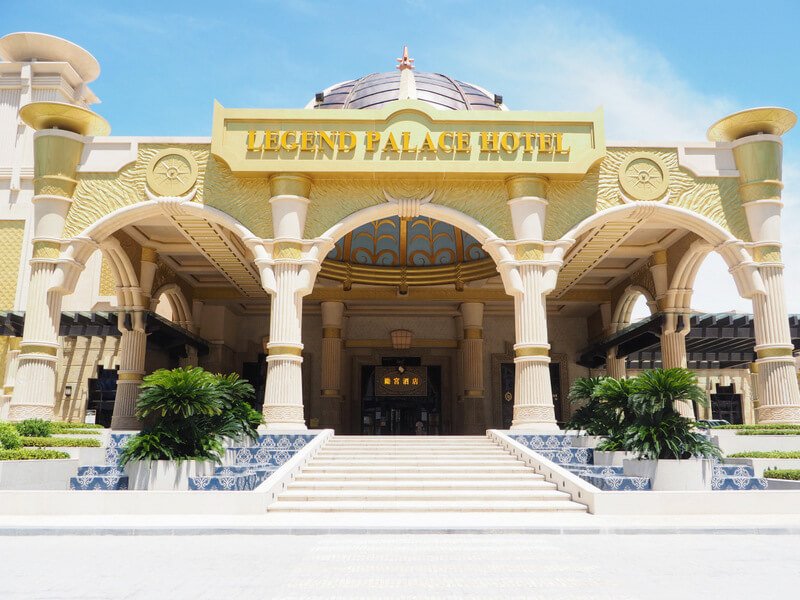 grand facade of Legend Palace Hotel in macau